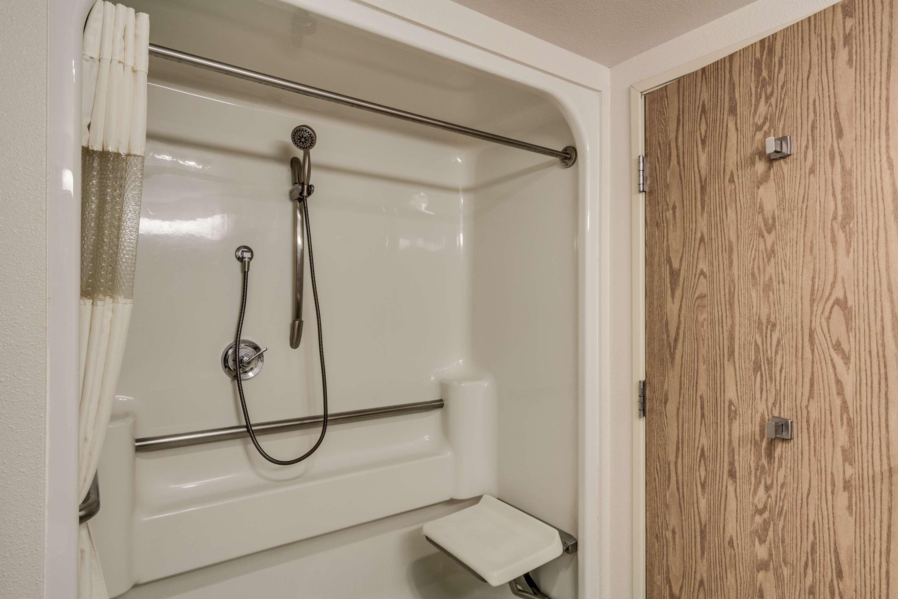 Spark By Hilton Bensalem Philadelphia Esterno foto
